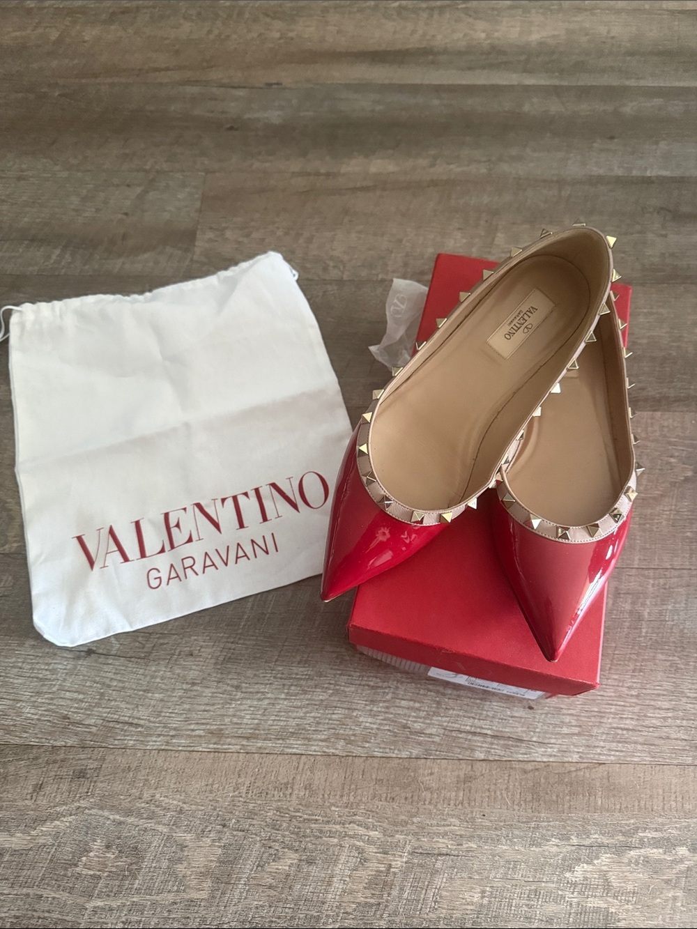 Valentino Patent Rockstud  Flats